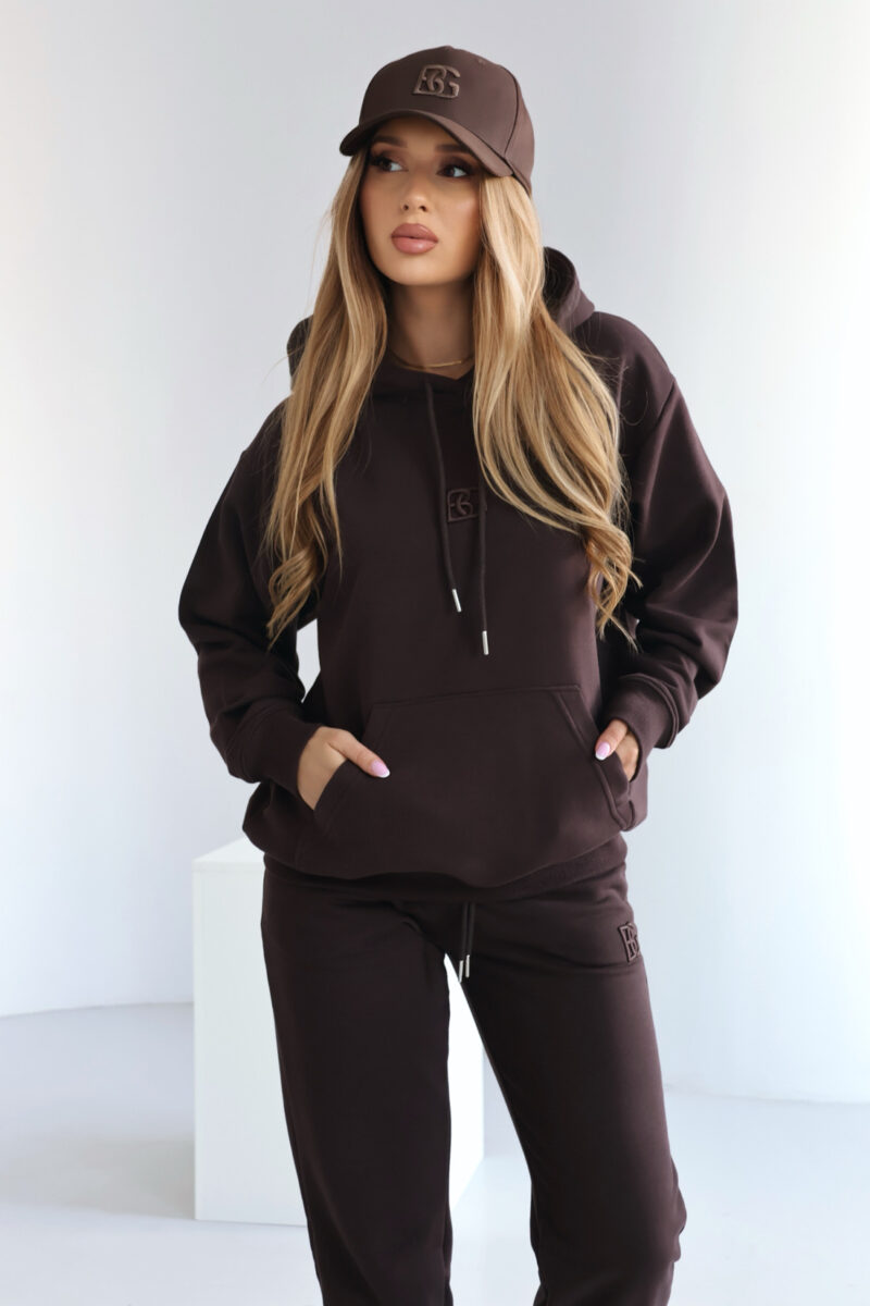 Bluza damska z kapturem z haftowanym logo BG KANGOO – gorzka czekolada
