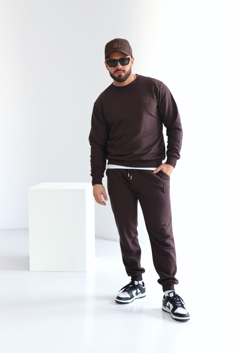 Bluza męska bez kaptura z haftowanym logo BG BASIC – gorzka czekolada
