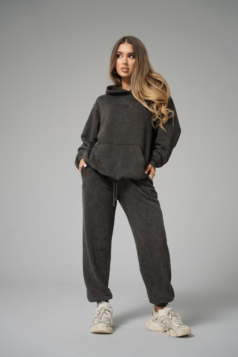 Bluza damska lekko oversize z podwójnym kapturem BG SIENNA – gorzka czekolada