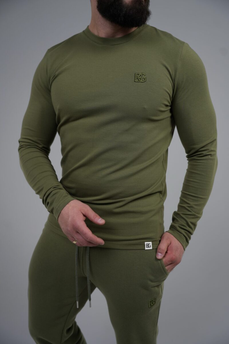 T-shirt longsleeve męski slim fit z haftem BG LINE – oliwka
