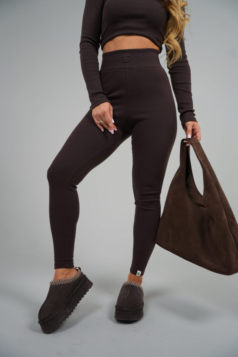 Legginsy damskie prążkowane z wysokim stanem BG SCULPT – gorzka czekolada