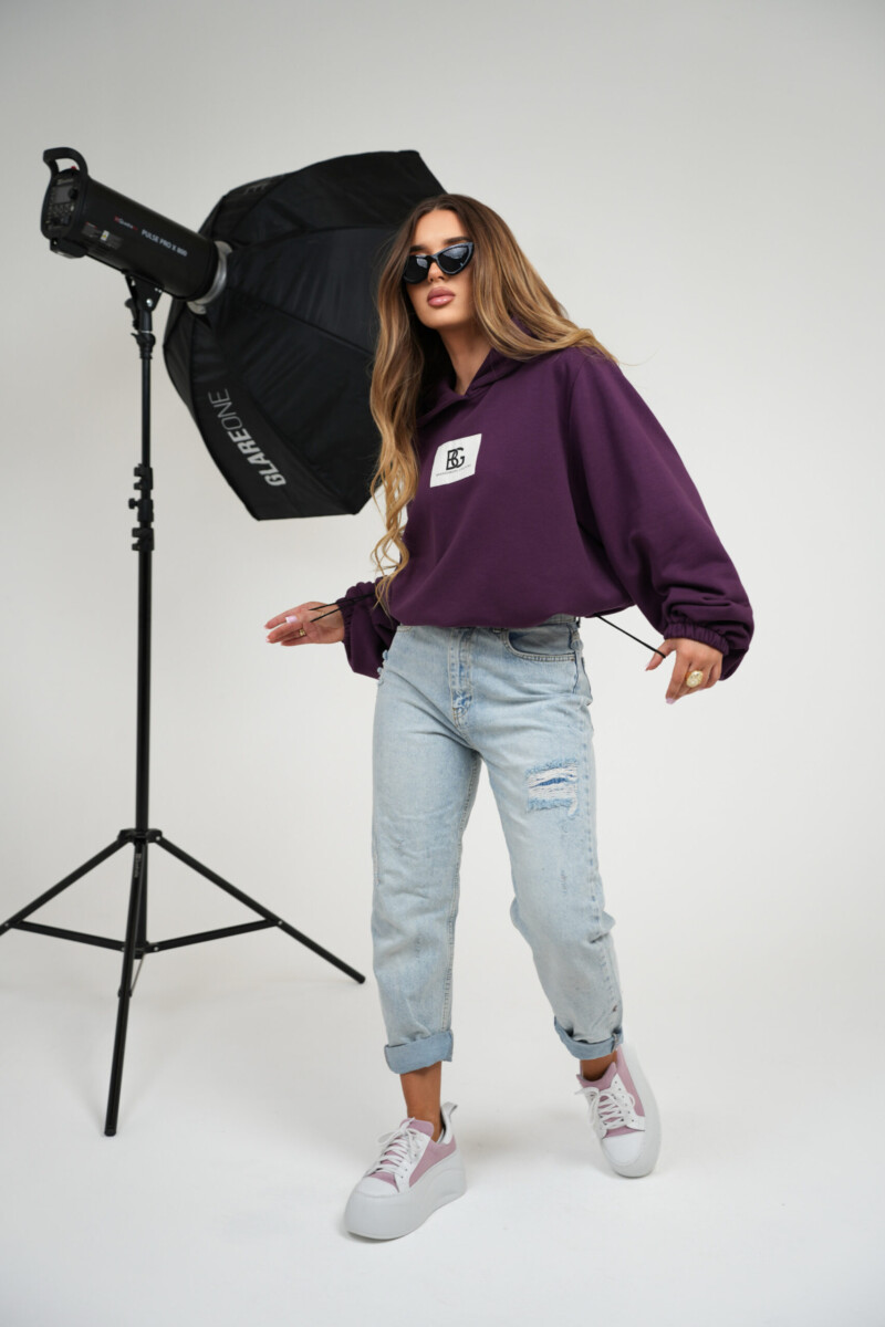 Bluza damska oversize z naszywką BG TOGETHER – śliwkowa
