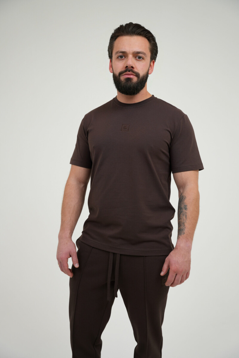 T-shirt męski regular BG MARK – gorzka czekolada