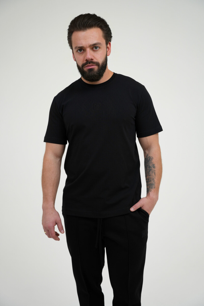 T-shirt męski regular BG MARK – czarny